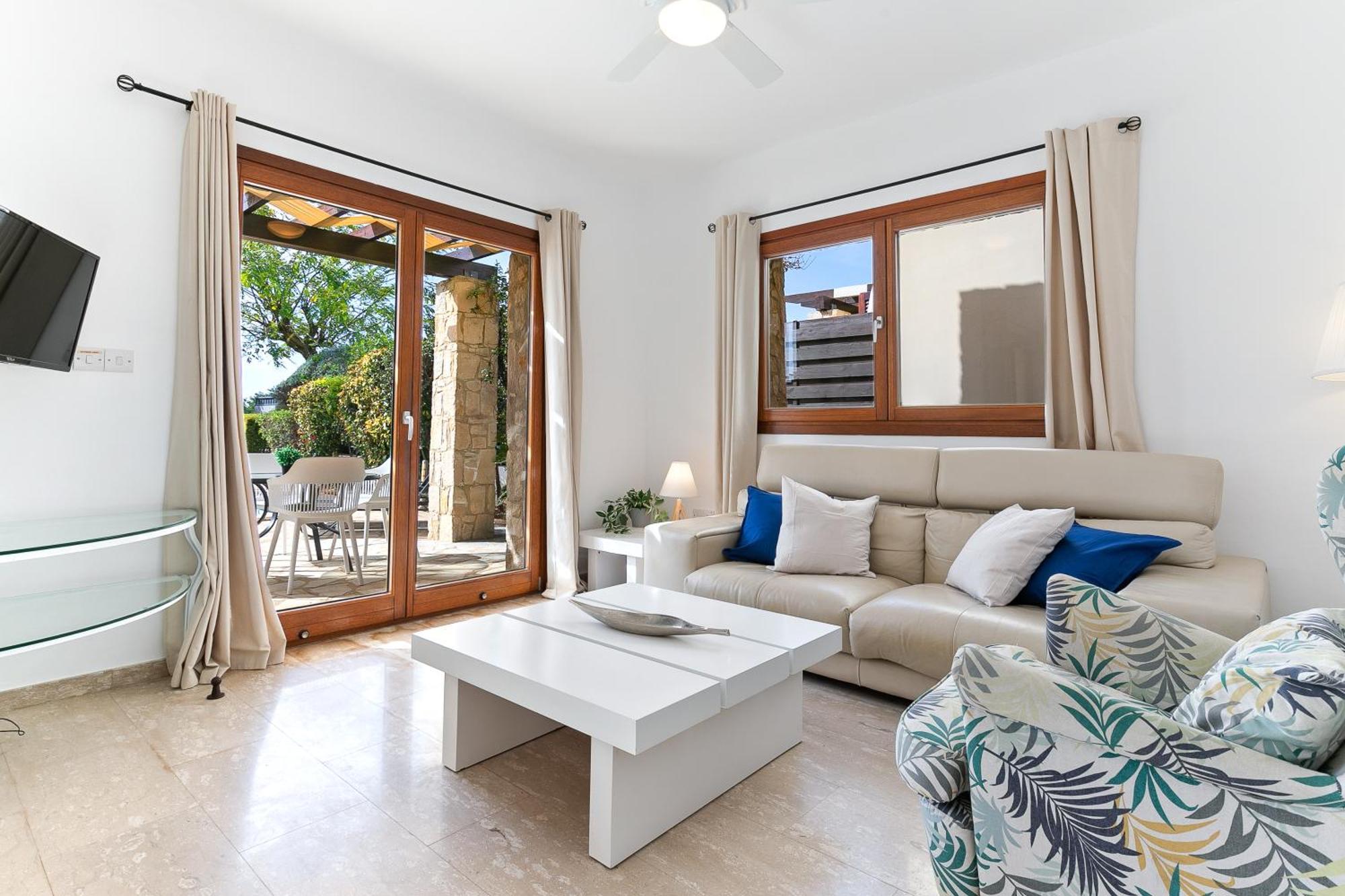 2 Bedroom Villa Destu With Private Pool And Golf Views, Aphrodite Hills Resort Kouklia Exteriör bild